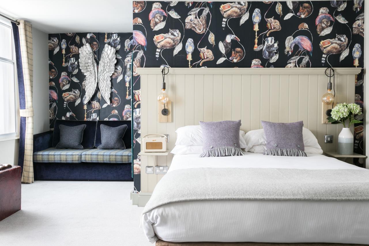 The Angel & Blue Pig Hotel Lymington Bagian luar foto