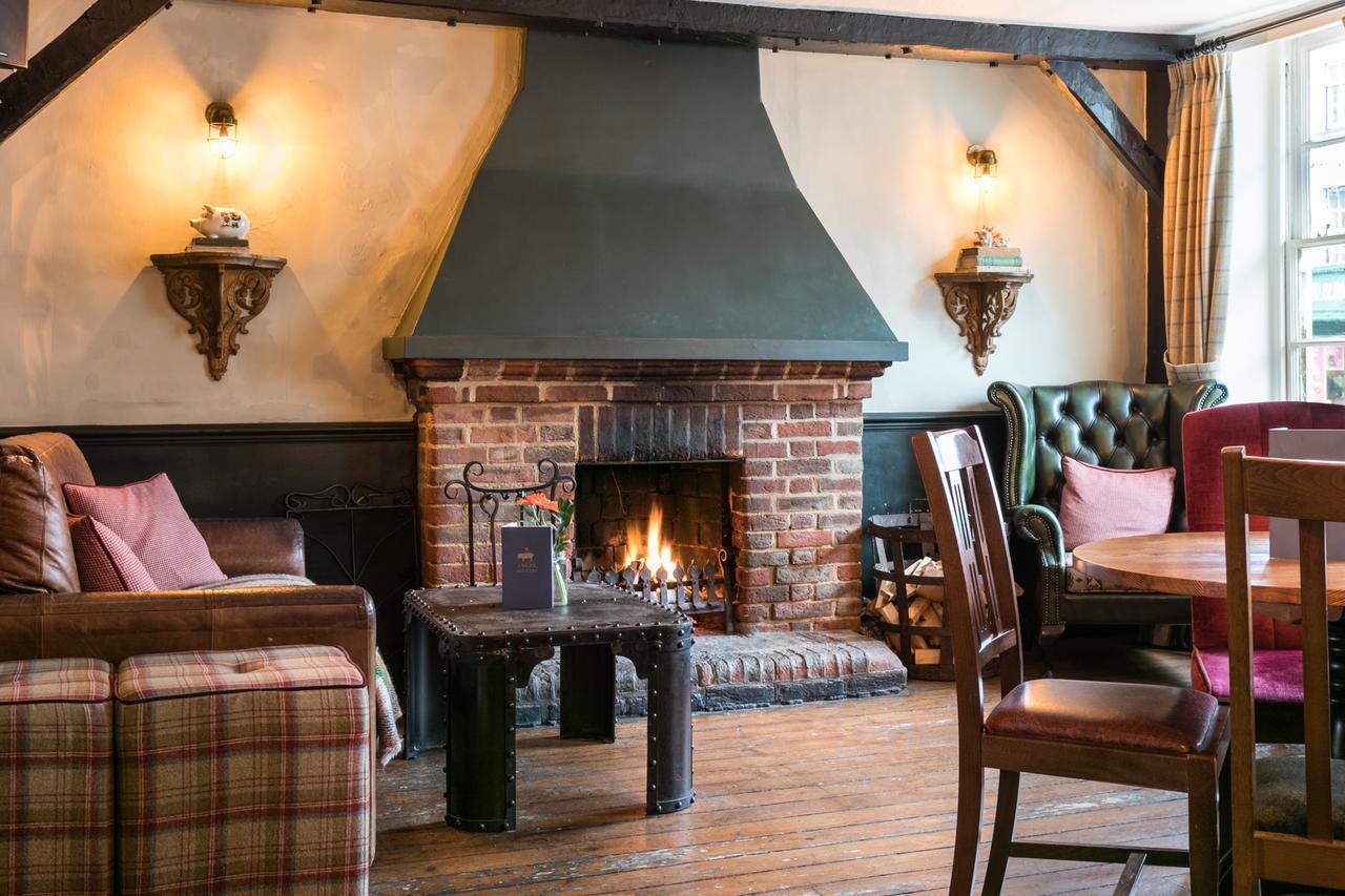 The Angel & Blue Pig Hotel Lymington Bagian luar foto